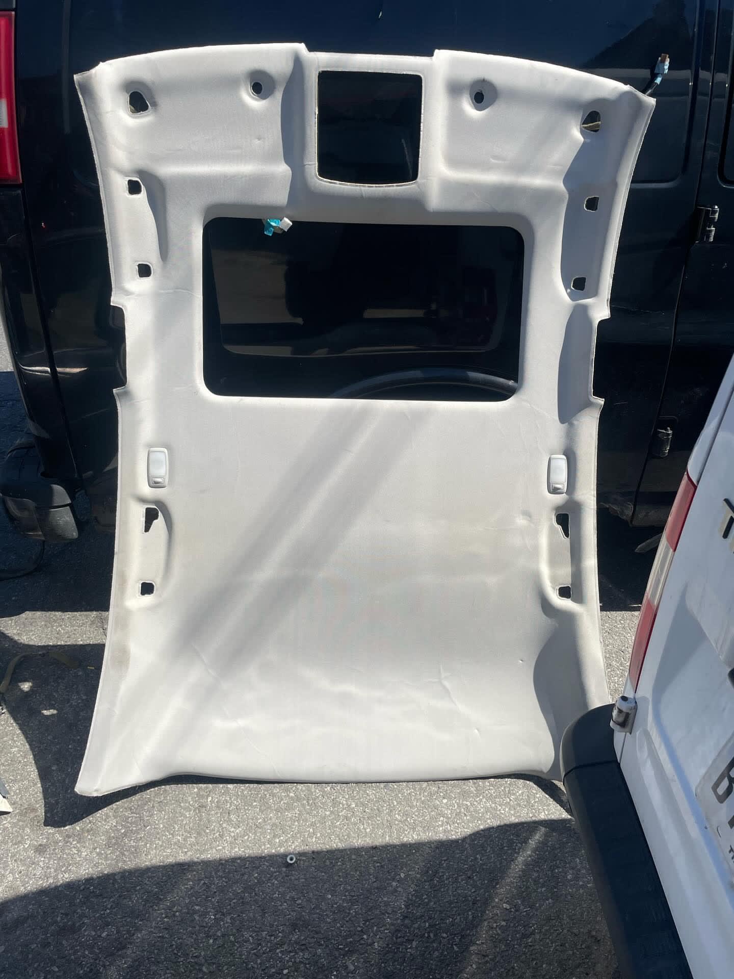 INFINITI Q50 HEADLINER