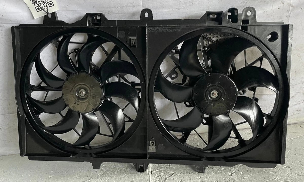 17-22 INFINITI Q60 RADIATOR COOLING FAN MOTOR W/ BLADE & SHROUD 3.0L