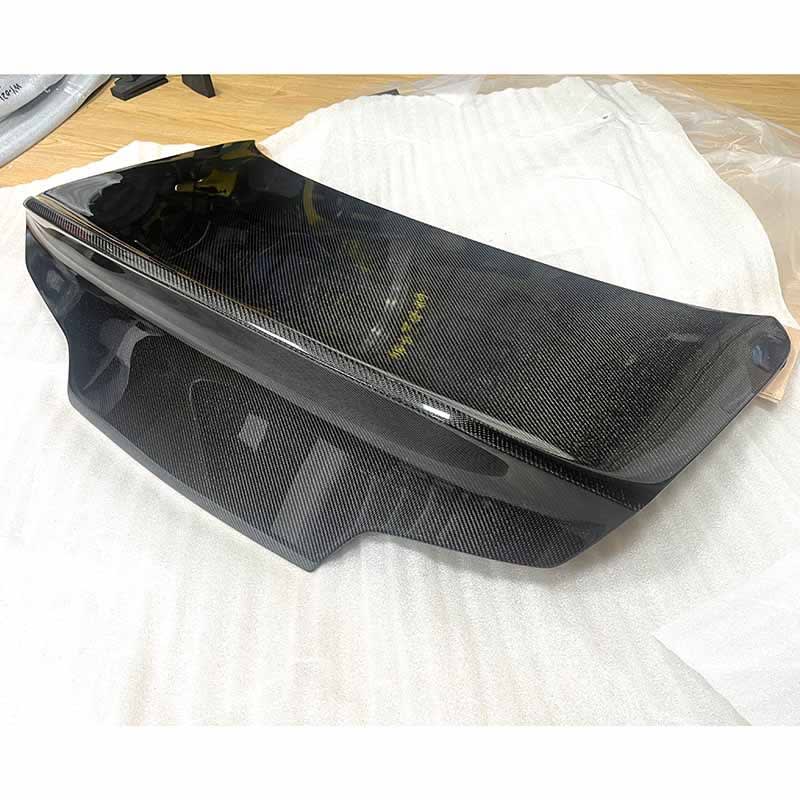 Carbon Fiber Duckbill Trunk Lid for Infiniti G35 Coupe