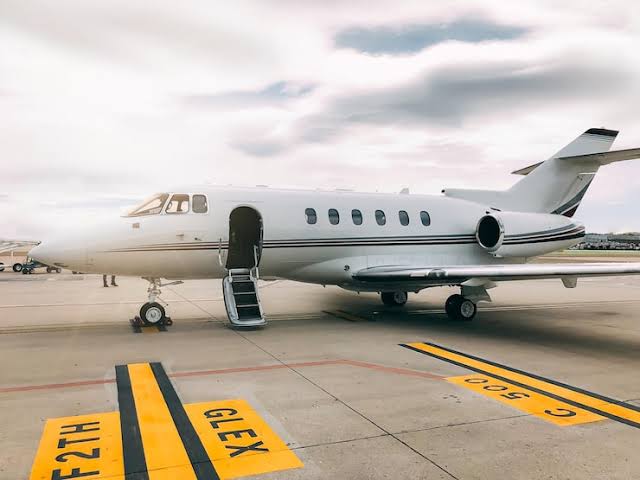 Private Jet tour image 5