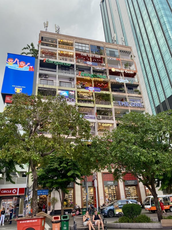 The Cafe Apartments