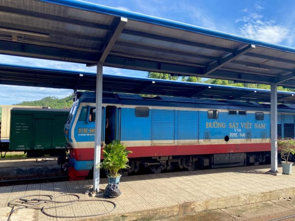 Diêu Trì Station