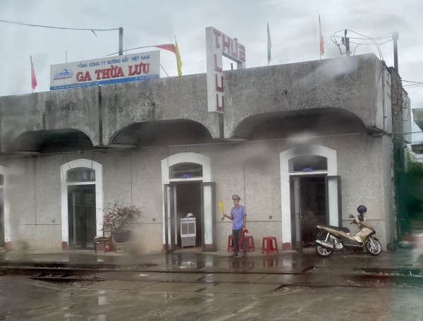Thừa Lưu Station