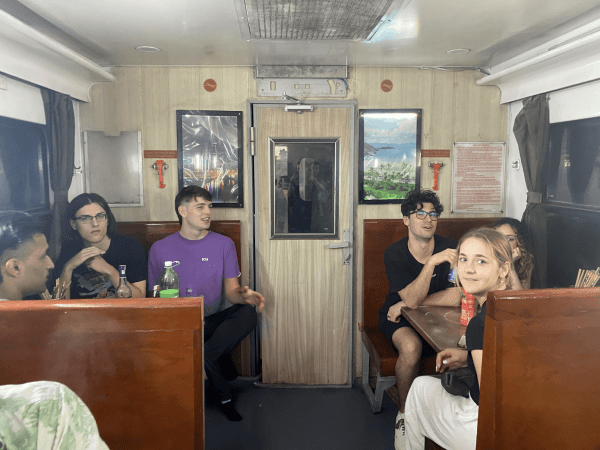 The dining carriage 