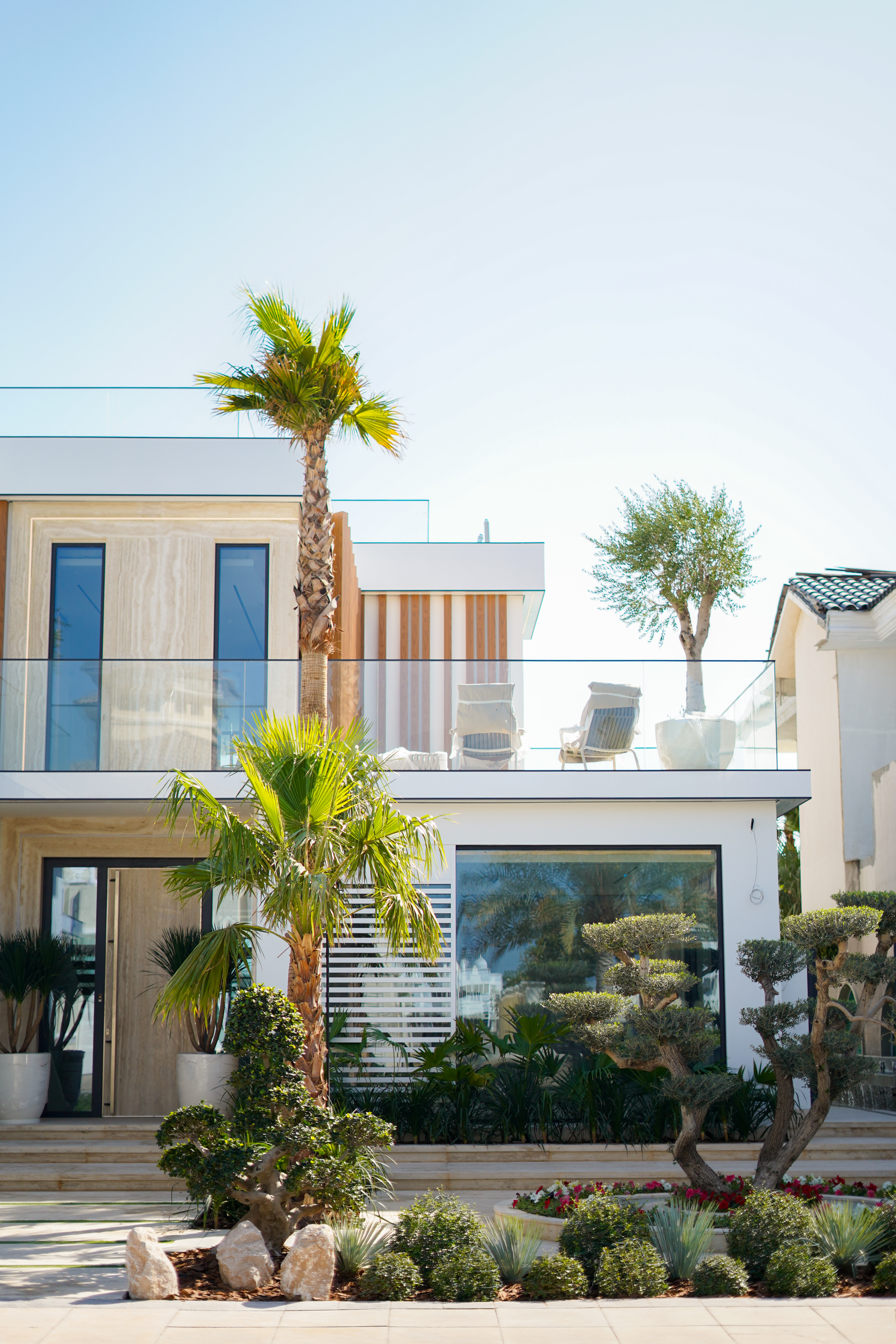 Modern villa renovation Palm Jumeirah