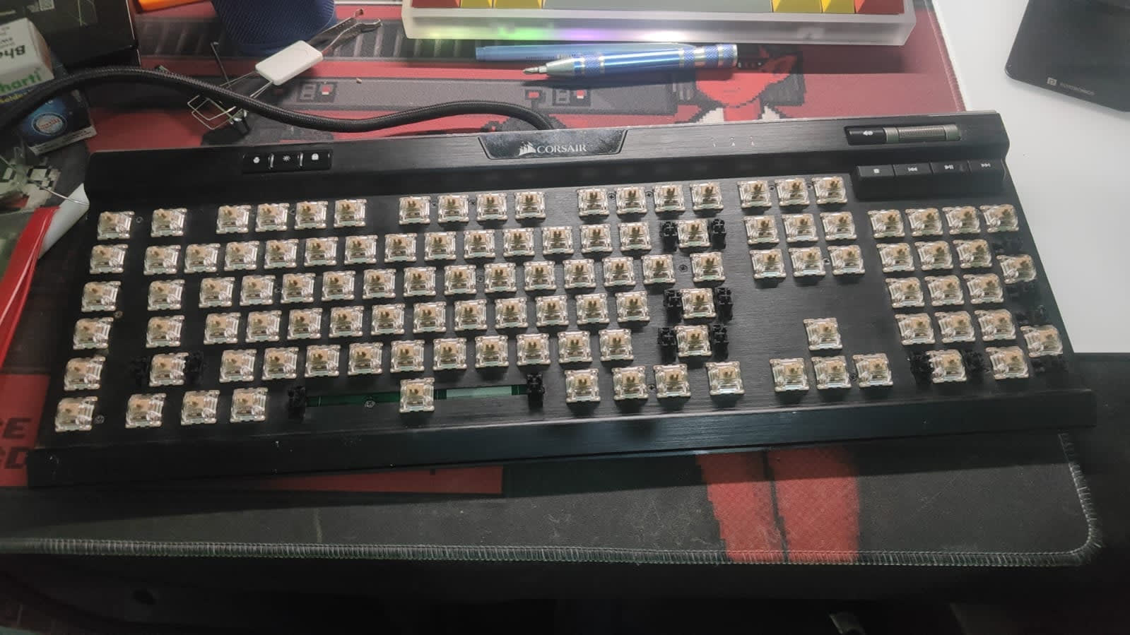Corsair-k95-switches-replaced