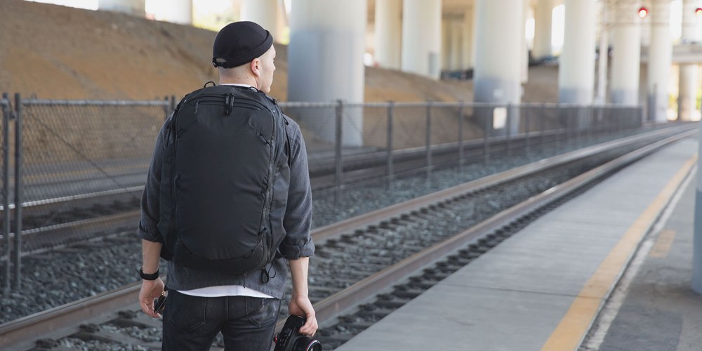 peak design the travel line