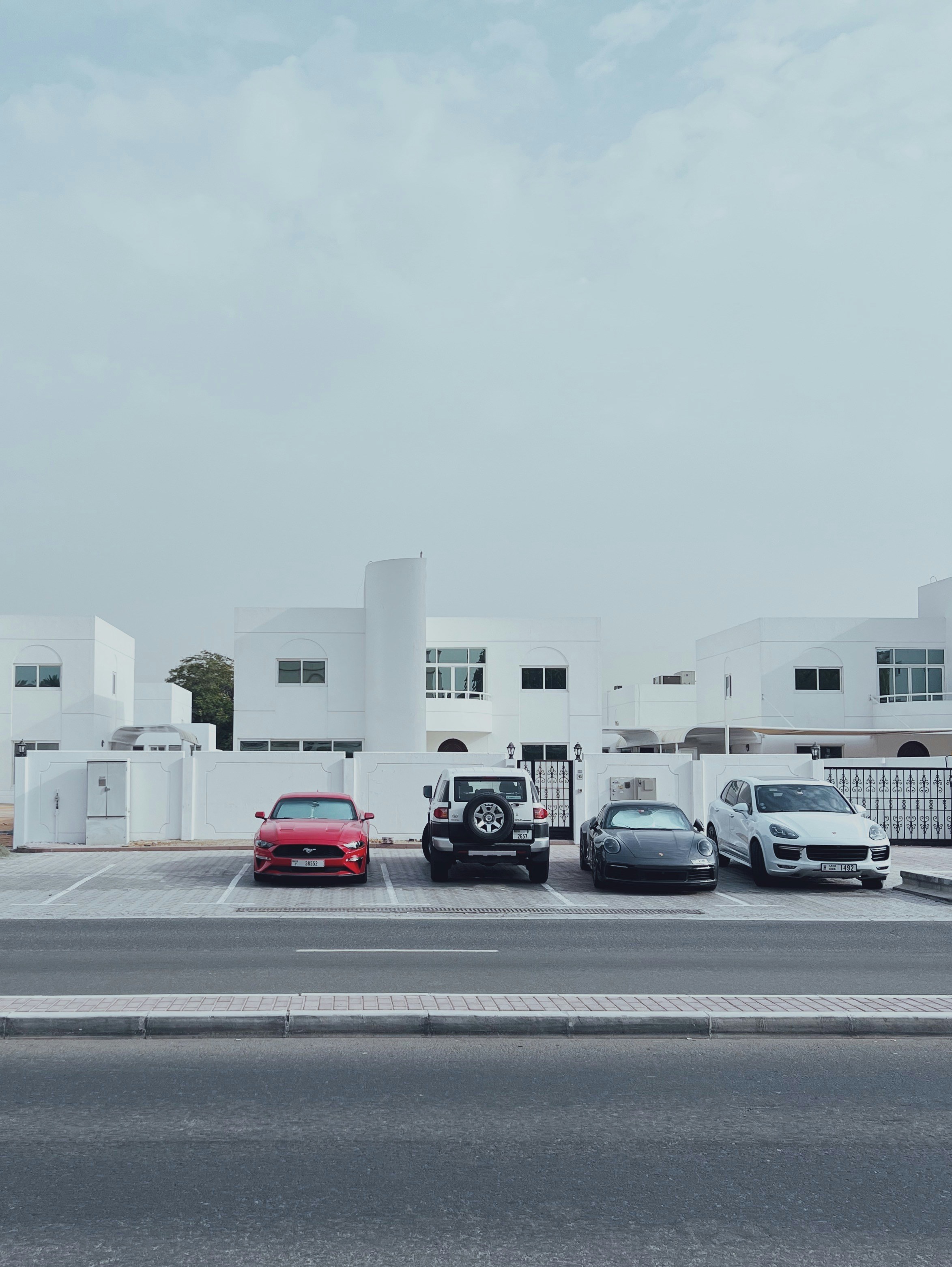 Exterior & Architecture