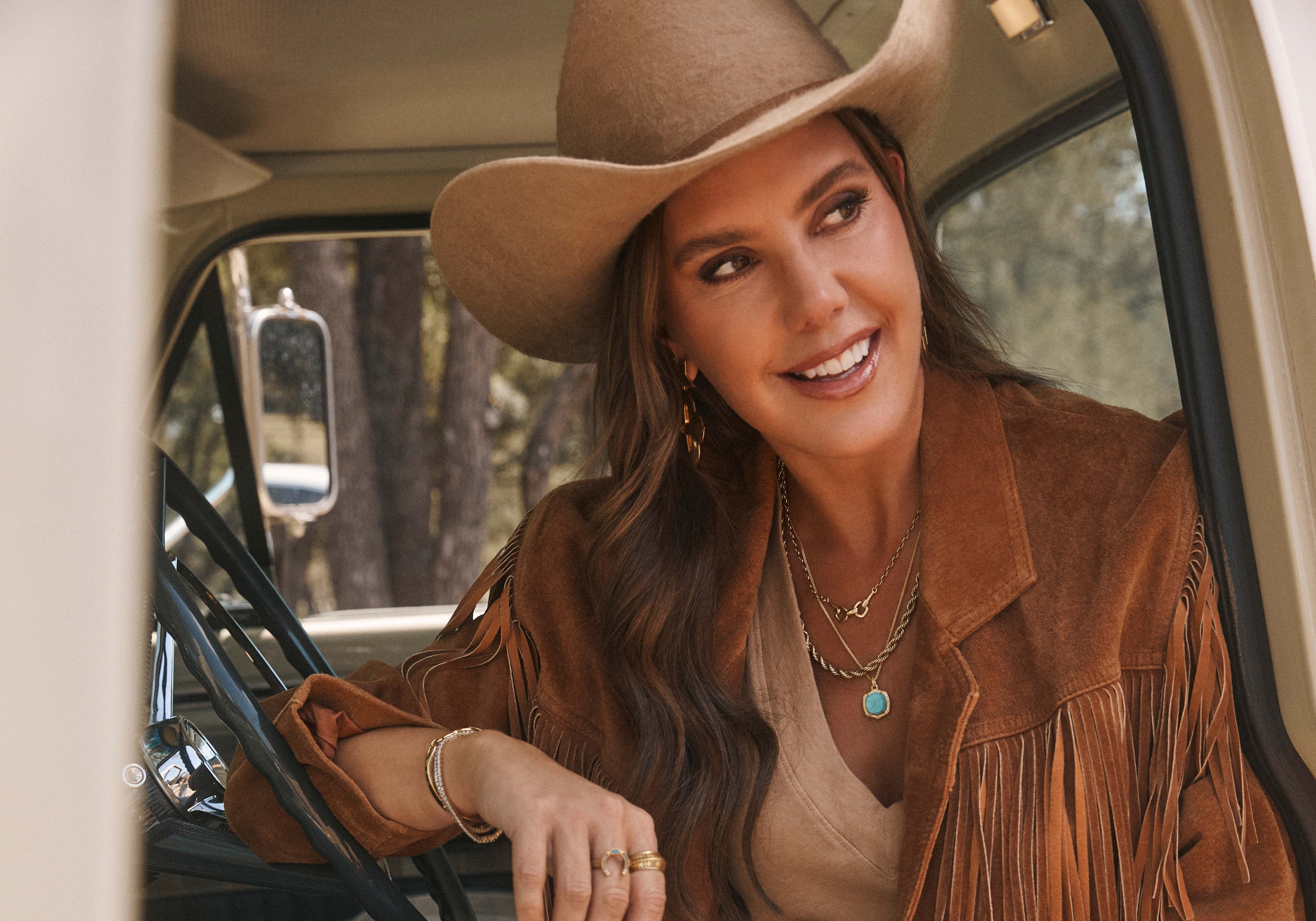 Elyse Vintage Gold Etch Frame Band Ring in Blush Pink Quartzite