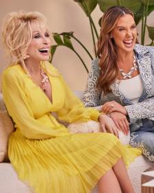 Dolly Parton x Kendra Scott 1974 Butterfly Statement Necklace