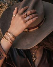 Beau Link Bracelet in Vintage Gold