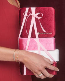 Haisley Heart Gold Delicate Chain Bracelet in White CZ