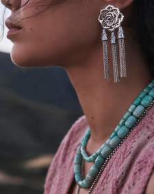 Beaded Collar Necklace
