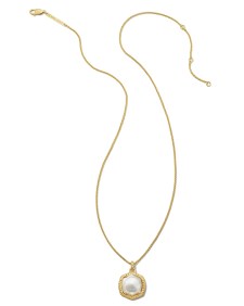 Davis 18k Gold Vermeil Etch Frame Short Pendant Necklace in Ivory Mother-of-Pearl