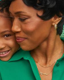 Grandma Script Pendant Necklace in Gold