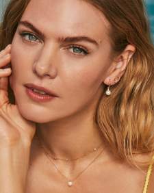 Hadleigh 14k Yellow Gold Pendant Necklace in Freshwater Cultured Pearl