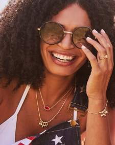 Ada Star Necklace in Gold