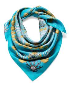 Shea Silk Square in Blue