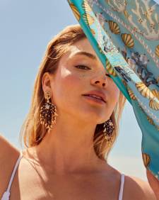 Shea Silk Square in Blue