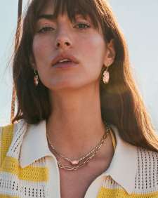 Elisa Gold Figaro Chain Short Pendant Necklace