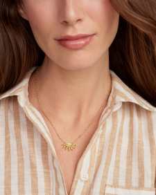 Samantha Sun Gold Short Pendant Necklace