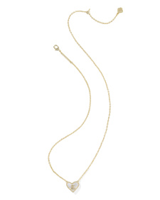 Ari Heart Letter E Gold Short Pendant Necklace