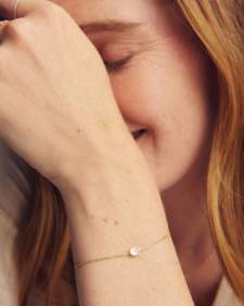Marisa 14k Yellow Gold June Oval Solitaire Bracelet