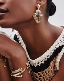 Abbie Metal Statement Earrings in Gold