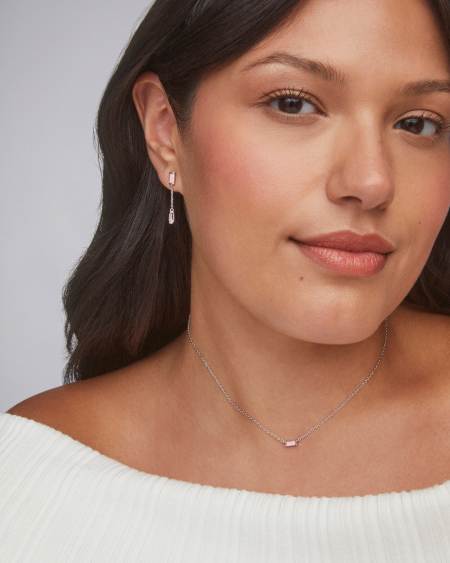 Juliette Silver Pendant Necklace in Rose Quartz