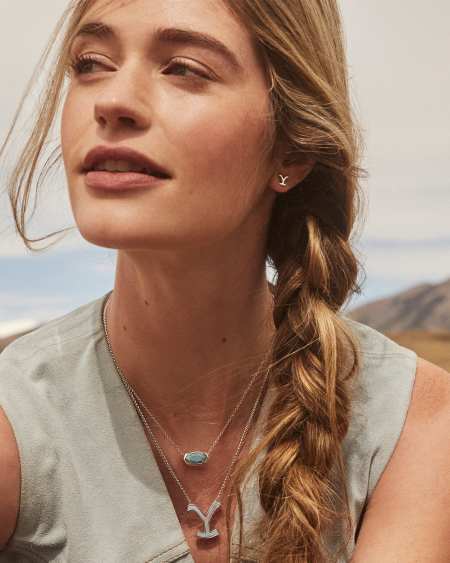 Yellow Rose by Kendra Scott x Yellowstone™ Vintage Silver Elisa Yellowstone Short Pendant Necklace in Variegated Turquoise Magnesite