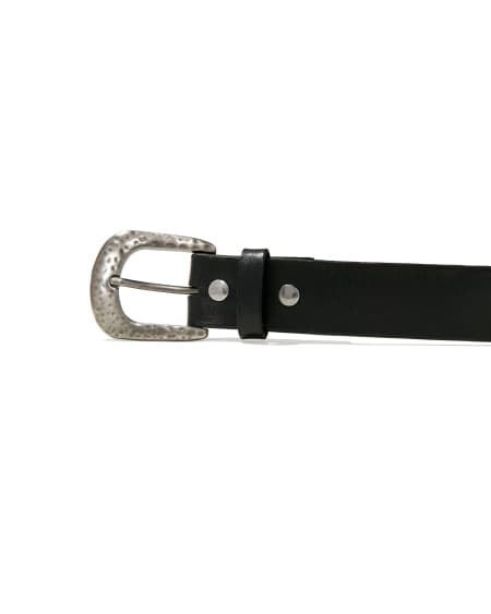 Hammered Buckle Belt in Black Leather