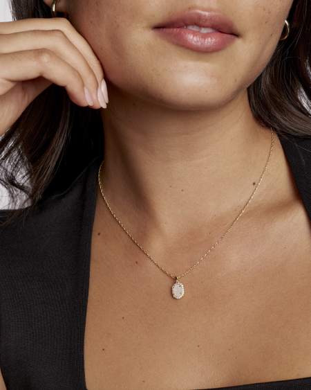 Daphne Gold Crystal Frame Short Pendant Necklace