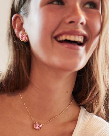 Haley Bow Gold Short Pendant Necklace