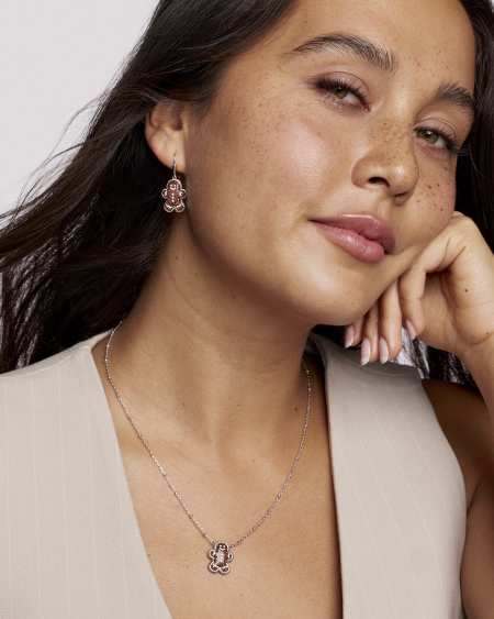 Gingerbread Silver Short Pendant Necklace