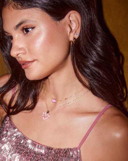 Ashton Gold Heart Short Pendant Necklace in Blush Ivory Mother-of-Pearl