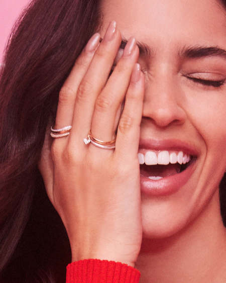 Pave Heart Padlock 14k Yellow Gold Band Ring in White Diamond