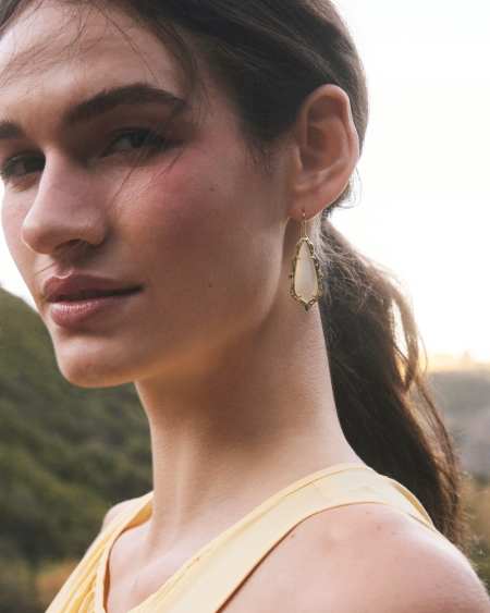 Adriana Scallop Frame Gold Drop Earrings 