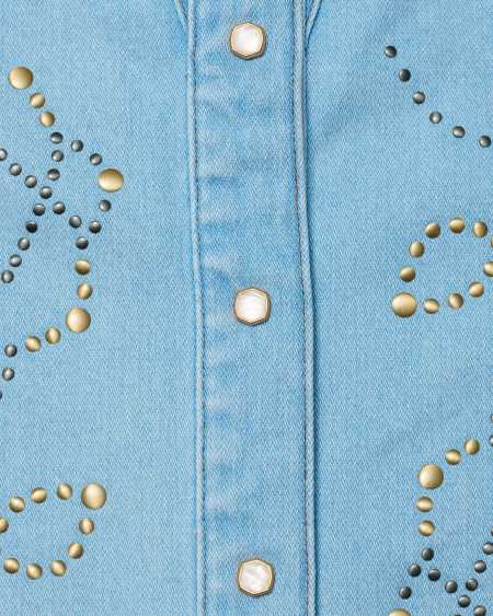 Wrangler® x Yellow Rose by Kendra Scott Denim Studded Western Shacket in Prairie Wash