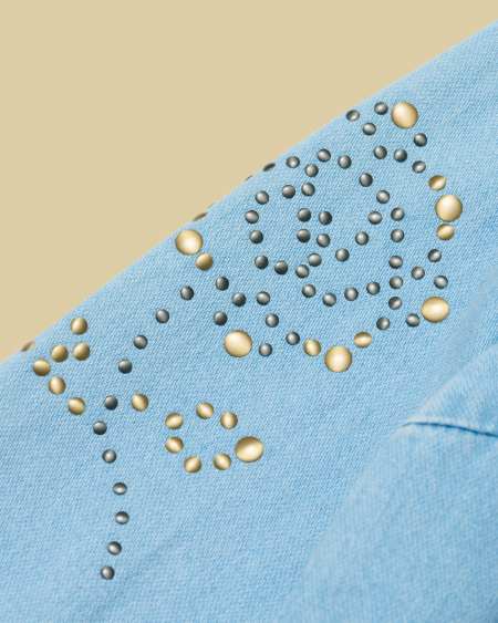 Wrangler® x Yellow Rose by Kendra Scott Denim Studded Western Shacket in Prairie Wash