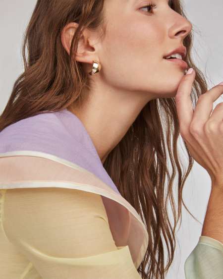 Krista Gold Metal Hoop Earrings