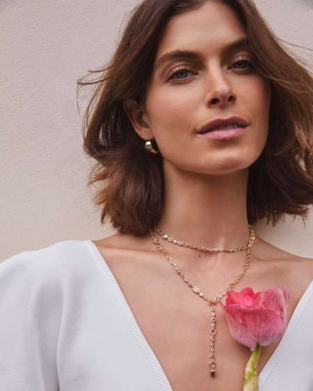 Krista Gold Metal Hoop Earrings