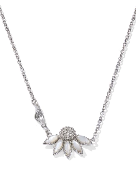 Anya Flower Silver Short Pendant Necklace
