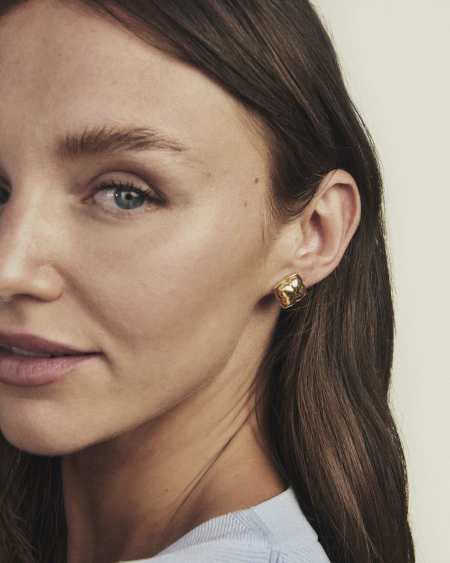 Dira 18k Gold Vermeil Metal Stud Earrings