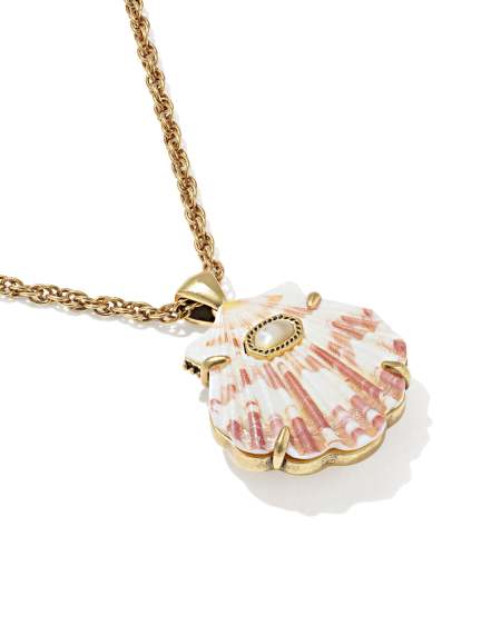 Lucia Shell Vintage Gold Short Pendant Necklace