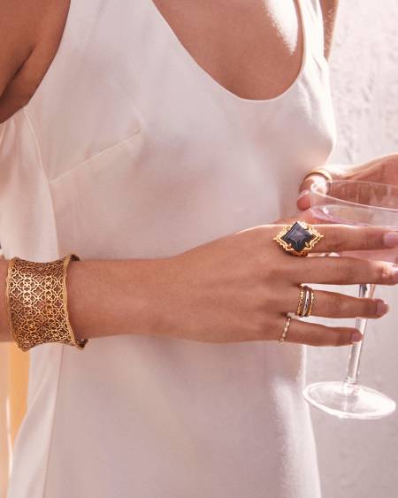 Cass Vintage Gold Cocktail Ring in Black Banded Agate