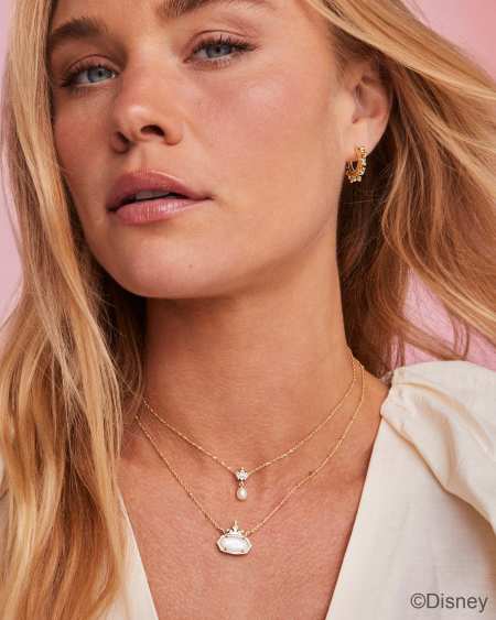 Disney | Kendra Scott Elisa Princess Gold Short Pendant Necklace