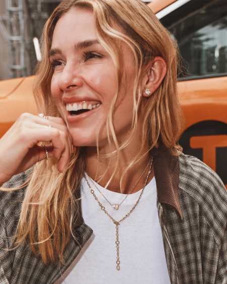 Tatum April Short Pendant Necklace 
