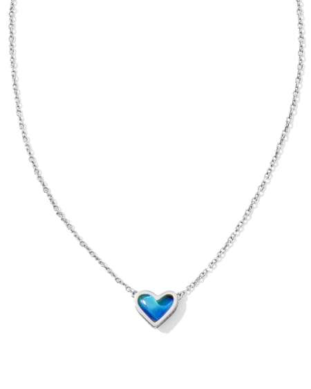 Framed Ari Heart Short Pendant Necklace
