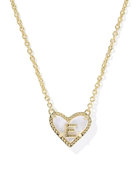 Ari Heart Letter E Gold Short Pendant Necklace