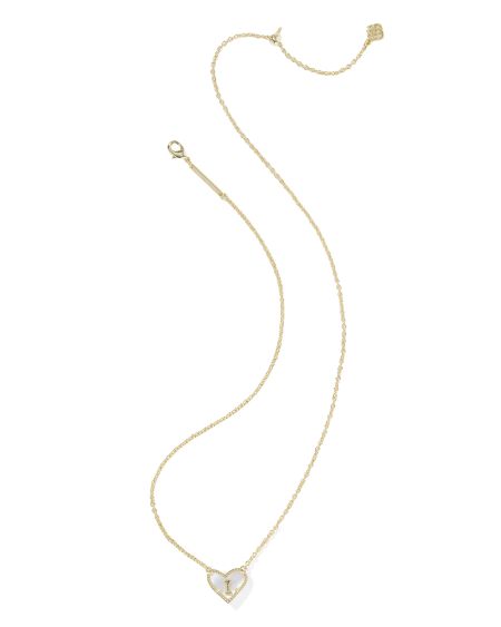 Ari Heart Letter I Gold Short Pendant Necklace